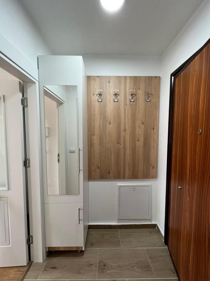 Apartmani Imperial Novi Pazar Exteriör bild