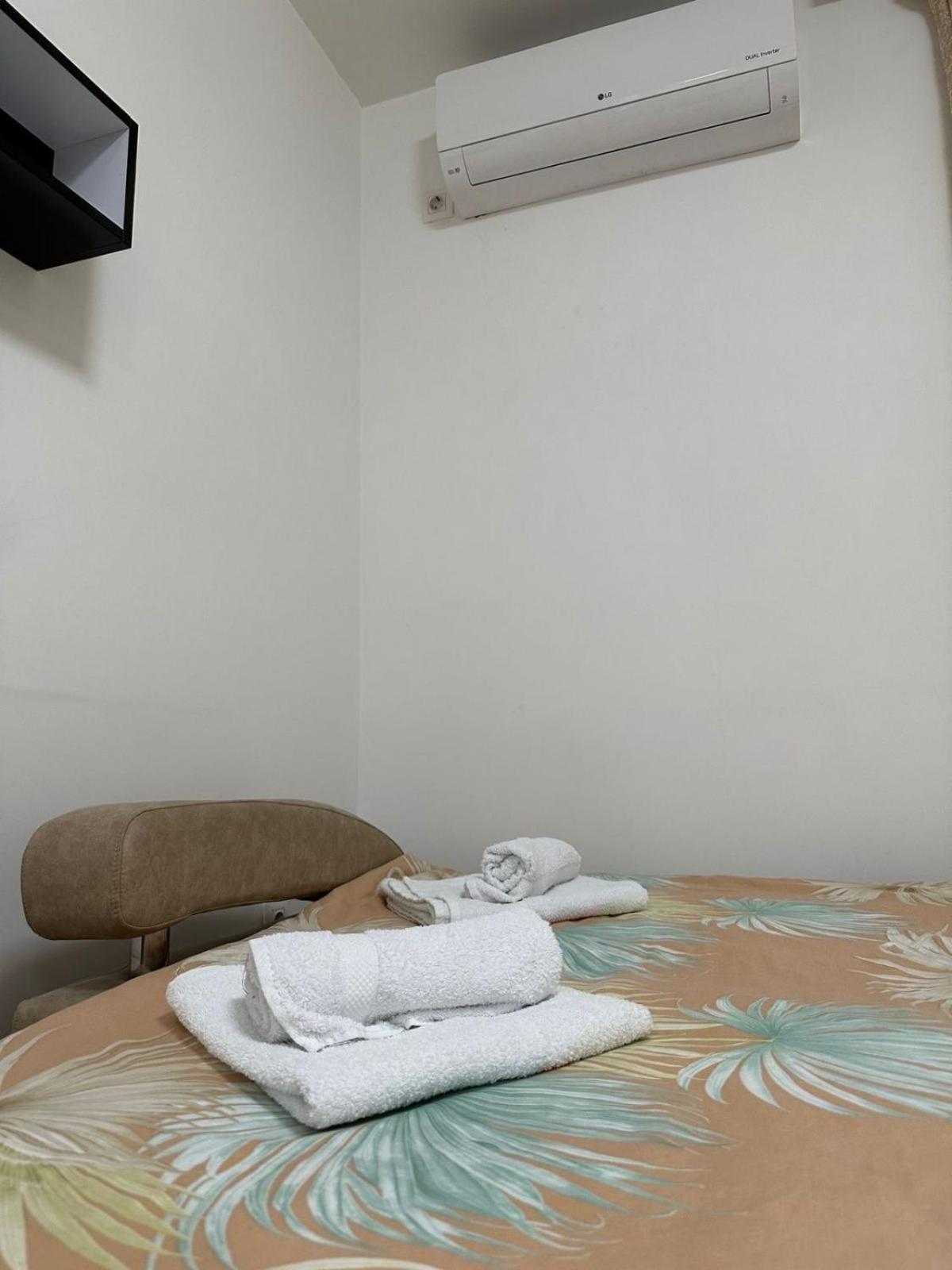 Apartmani Imperial Novi Pazar Exteriör bild