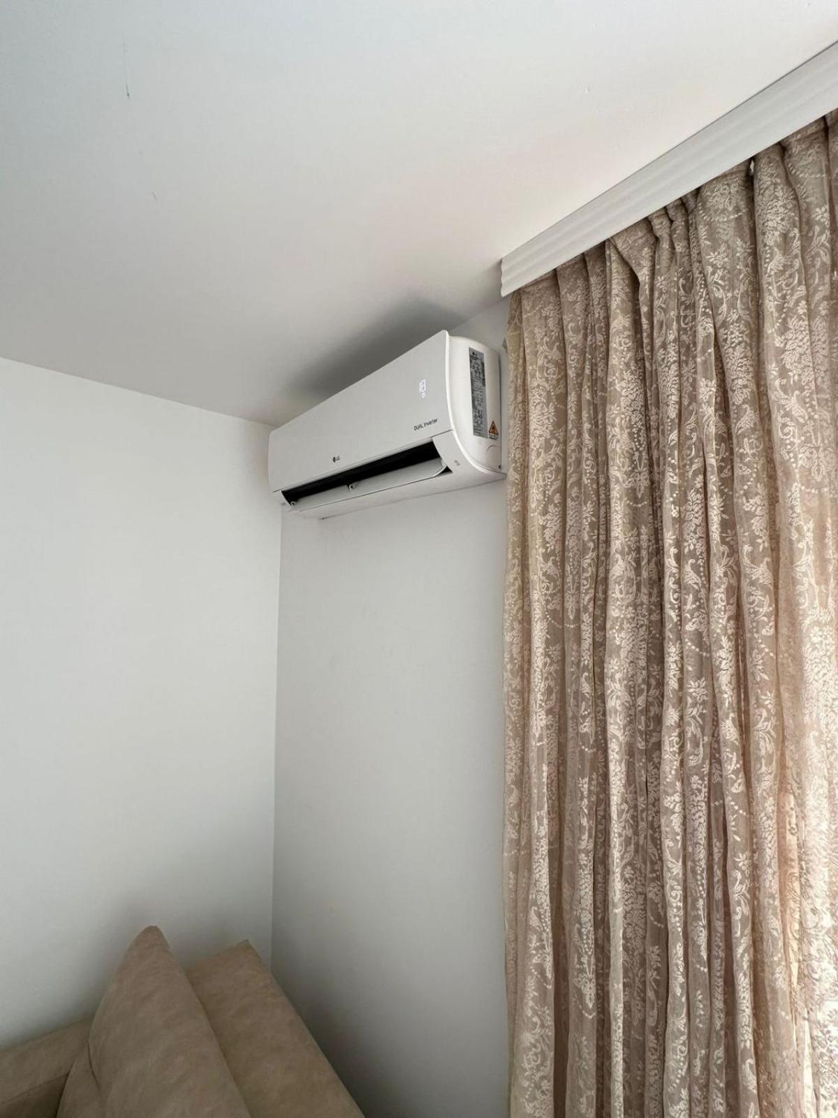 Apartmani Imperial Novi Pazar Rum bild